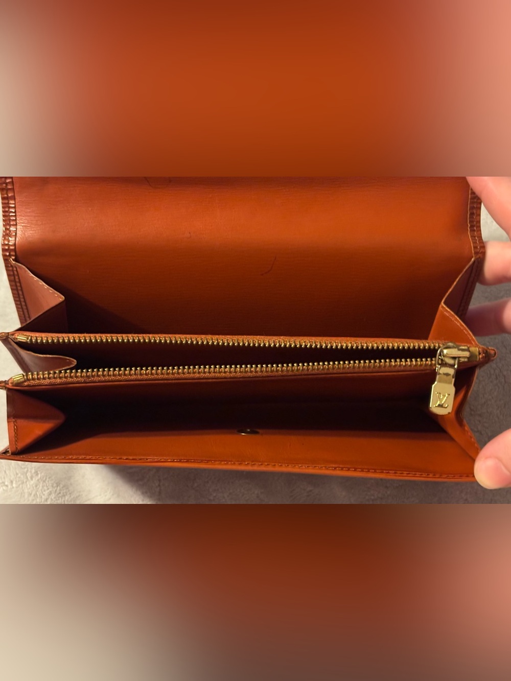 Louis Vuitton Epi Leather Fold Wallet in Cognac Brown vintage - Picture 12 of 15